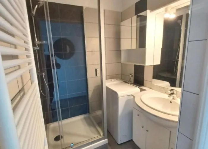 Avec Balcon Et Superbe Vue Бельрив-сюр-Алье