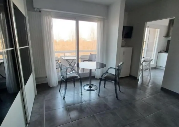 Avec Balcon Et Superbe Vue *